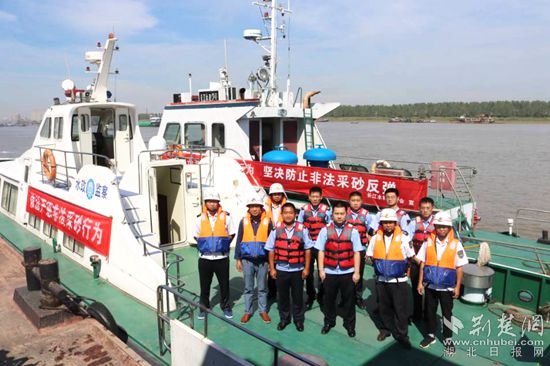 加強河道采砂專項治理_副本.jpg