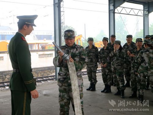 nEO_IMG_04.jpg nEO_IMG_04.jpg